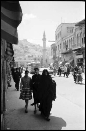 Keine Beschreibung [Amman: belebte Straße]