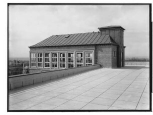Schule Bergedorf [Luisenschule] (Hamburg-Bergedorf): Teilansicht mit Dachfläche : SchumacherWV Nr. 296
