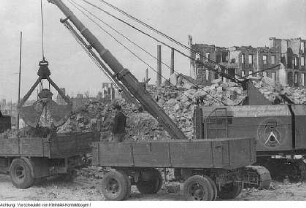 Dresden, Grunaer Straße. Wohnblocks, Baubeginn, Juni 1951