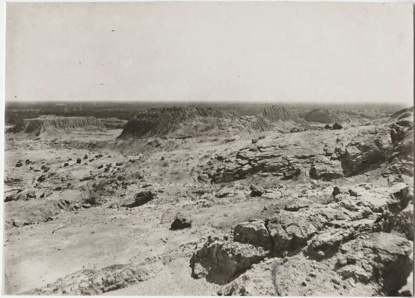 Ansicht der Huacas von Túcume vom Fusse des Cerro Purgatorio aus