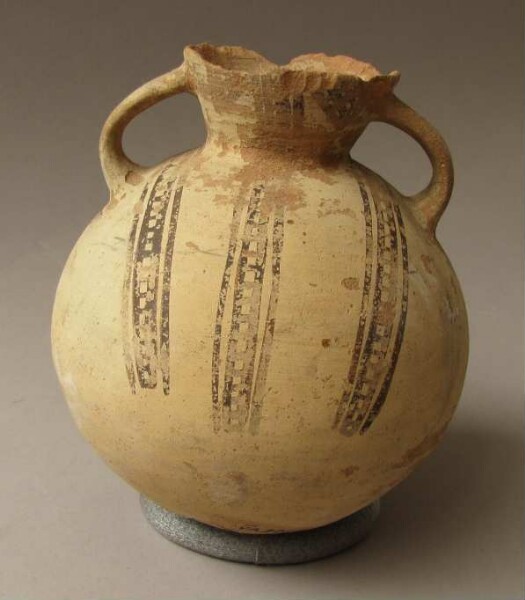 Clay vessel