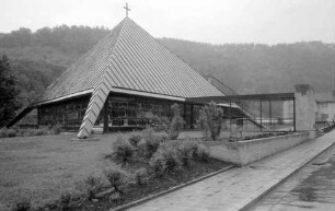 Mettlach: Holzkirche an der Saar