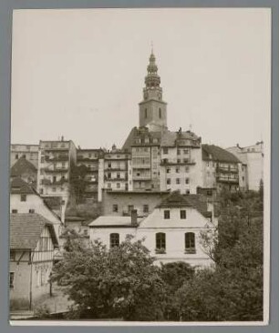 Niederschlesien. Ansicht von Habelschwerdt. In der Bildmitte die katholische Pfarrkirche St. Michael