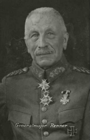 Theodor Renner, Generalmajor in Uniform mit Orden, Brustbild