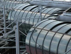 Centre Pompidou, Aussenfassade