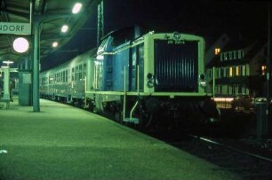 Schorndorf Lok 212 240 N Schorndorf-Rudersberg Bnb-Wagen Bahnsteig Bahnsteiguhr