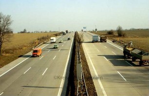 Bundesautobahn 1 in Richtung Hamburg bei Stapelfeld