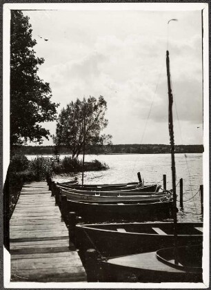 Neustettin (Szczecinek/Polen). Blick nach ?wi?tki (Marienthron) von Bordoshügel