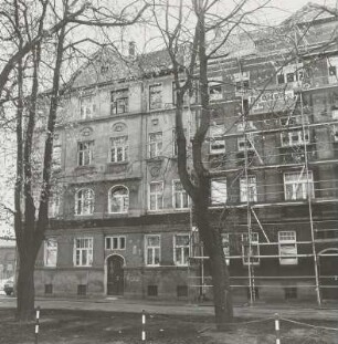 Markranstädt, Wohnhaus : Markranstädt (Kreis Leipziger Land), Wohnhaus (um 1910), Hirzelplatz 4, Straßenansicht
