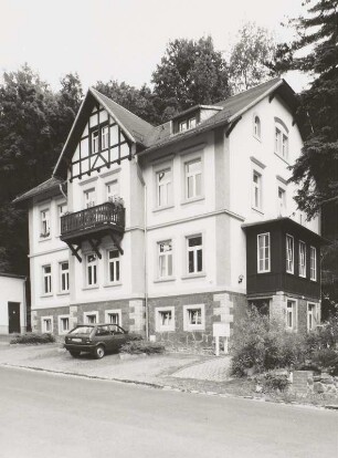 Radebeul, Lößnitzgrundstraße 49. Wohnhaus (1903)