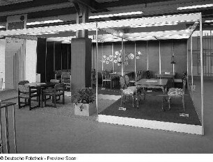 Ausstellungskojen des VEB Möbelkombinat Hellerau
