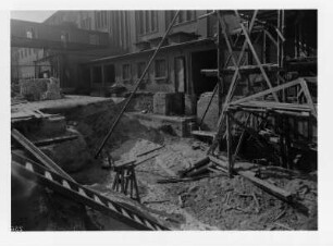 Industrie-Kraftwerk. Baustelle Kabelkanal am Pumpenhaus : Lauta (Niederlausitz). Industrie-Kraftwerk. Baustelle Kabelkanal am Pumpenhaus