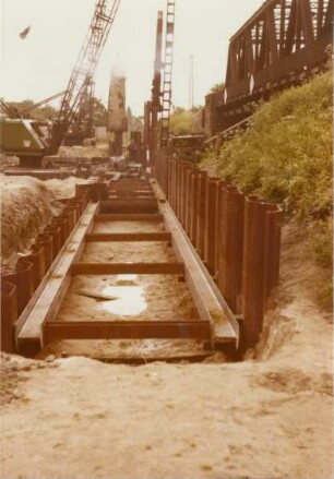 Bau eines Kabeldükers in Vinnhorst/Mittellandkanal