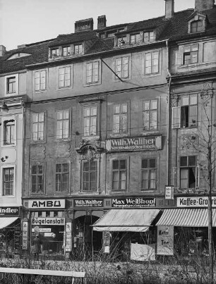 Dresden-Neustadt. Hauptstraße 17. Ansicht Wohnhaus, 1937, und Gartenpavillon, um 1714