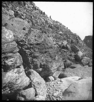 W. [wadi] es-suwenit [nachal michmas] Westteil von O.