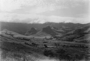 Landschaft mit Felsen