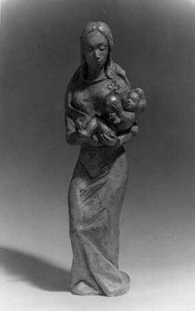 Madonna : Tonkeramik Rudolf Mogl. Madonna. Ton (vor 1946; R. Mogl)
