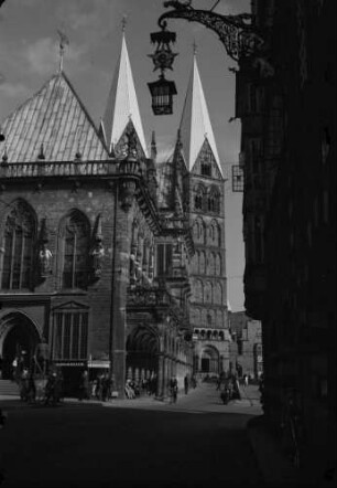 Bremen: Rathaus, Westseite und Dom