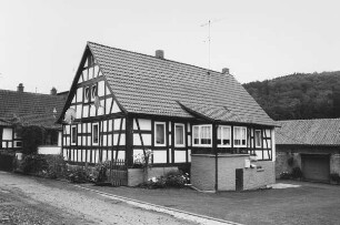 Wohnhaus, Fachwerk; Biebergemünd, Hufeisenstraße 15