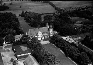 Malchow, Schloß Blücher [Göhren-Lebbin]