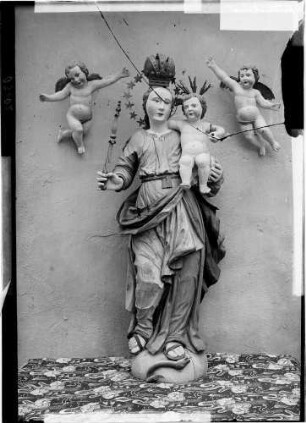 Huttenheim Katholische Pfarrkirche Sankt Peter Heiligenfigur Maria mit Kind aus Holz (18. Jahrhundert)