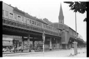 Kleinbildnegativ: U-Bahnhof Görlitzer Bahnhof, 1975
