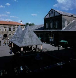 Diyarbakir, Ulu Cami (Große Moschee), erbaut als christliche Kirche, Innenhof