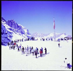 Engelberg, Trübsee: Schlange am Skilift