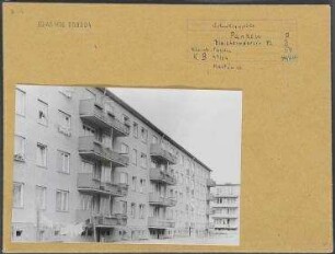 Wohnkomplex. Berlin, Pankow, Bleicheroder Straße 82