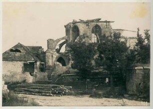 Foto der zerstörten Kirche in Montfaucon