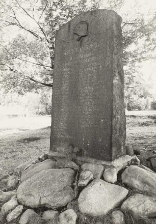Denkmal für die Gefallenen des 1. Weltkrieges : Denkmal für die Gefallenen des 1. Weltkrieges. Granit (nach 1918). Krauschwitz (Krušwica), Friedhof