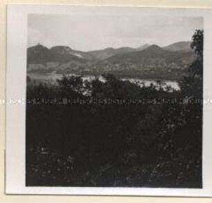 Honnef, Vom Rolandsbogen, Blick aufs Siebengebirge