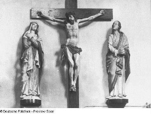 Kreuzigungsgruppe : Unbekannter Künstler. Kreuzigungsgruppe. Holz, geschnitzt, gefasst. Um 1601/1615?. Bautzen, Liebfrauenkirche, Langhaus (an der Nordwand)