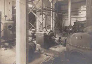Maschine 4, W.II - Montage der Pumpen