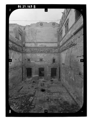 Berlin-Mitte, Bodestraße 1/3. Neues Museum (1843-1855; F. A. Stüler, Wiederaufbau 1986-2009). Teilansicht
