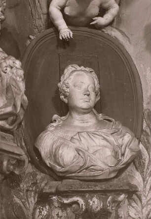 Epitaph für den Architekten Johann Friedrich Karcher und seine Familie