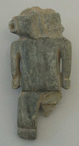 Figure en pierre (fragmentée)