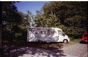 Naturerlebnis Grabau (Sparkassen-Kulturstiftung Stormarn): Wohnwagen auf dem Gelände