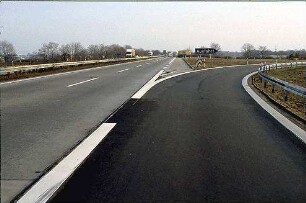 Ausfahrt Süd von Hauptfahrbahn Süd (Kaiserlautern Richtung Heilbronn