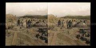 Soldaten in einem eroberten italienischen Fort