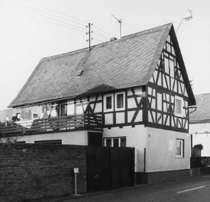 Beselich, Runkeler Straße 15