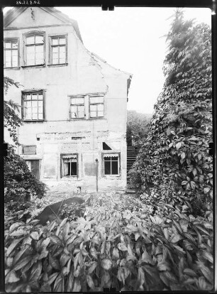 Radebeul, Am Jacobstein 40. Winzerhaus "Fliegenwedel" (17. Jh., Umbau 1750. Straßenansicht