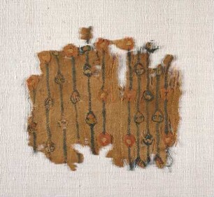 Fragment einer Tunika mit Streumuster