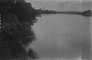 Am Fluss : Blick über einen Abschnitt des St. Paul Rivers bei White Plains