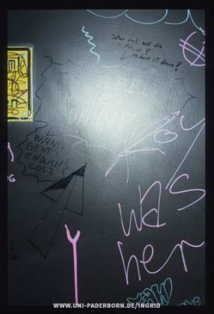 GRAFFITI iN DIE BAHN!