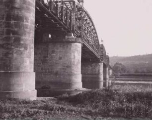 Niederwartha, Elbbrücke