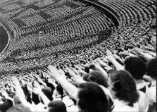 Kundgebung der Hitlerjugend zum 1.Mai 1939 im Berliner Olympiastadion