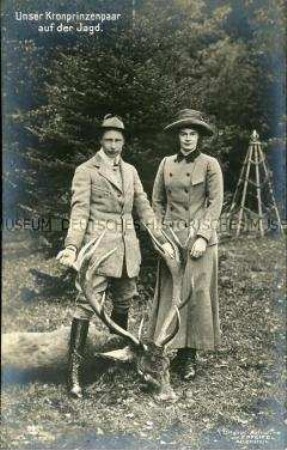Kronprinz Wilhelm mit seiner Frau Cecilie auf der Jagd in Ostpreußen