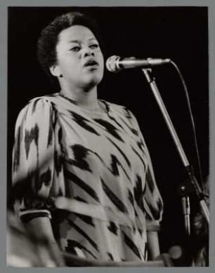 Olu Femi : Portrait der Jazz-Sängerin Olu Femi beim 26. Jazz Jamboree Warschau 1984