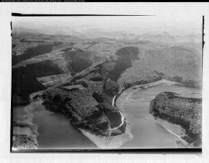 Schwammenauel , Talsperre, Blick v. Höhe 493 über die Rur z. Kermeter